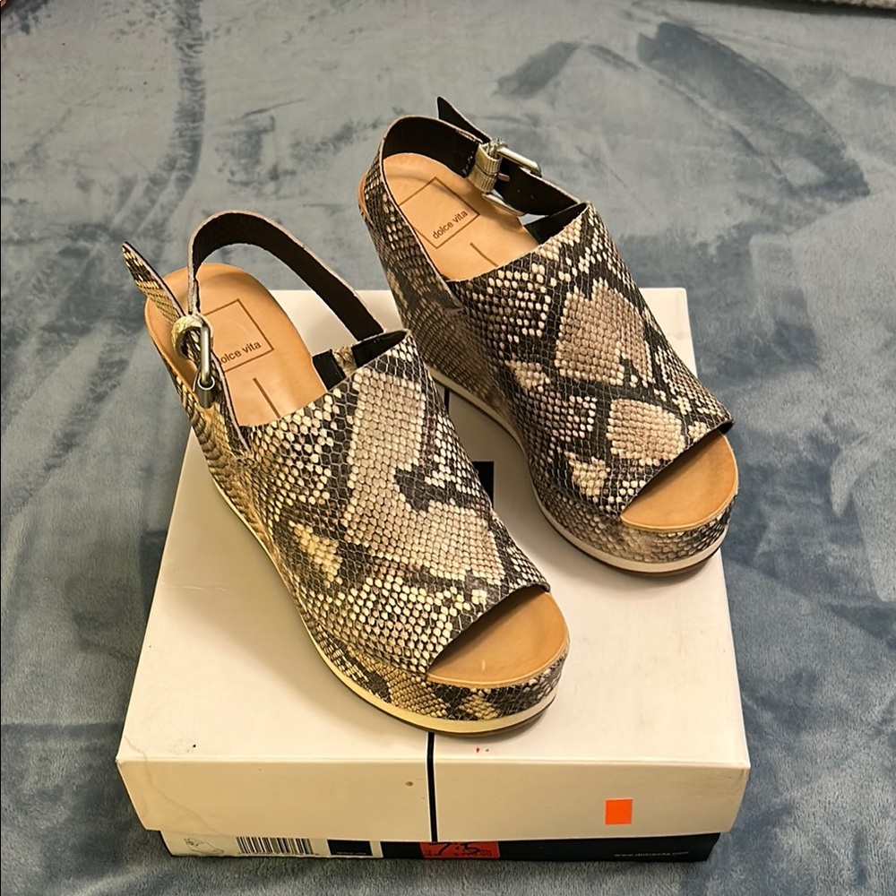 Snakeskin Platform Sandals 7.5